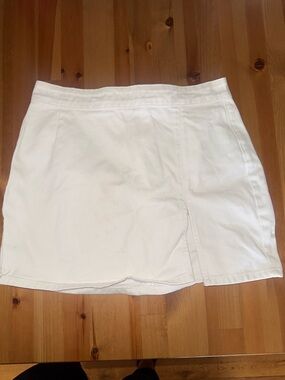 Lioness White Mini Skirt